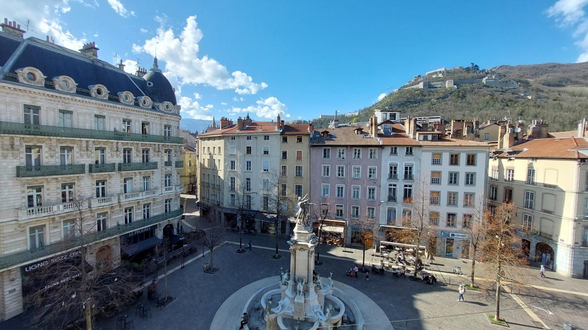 Hyper-Centre De Grenoble, Suite Parentale - Wifi Fibre - Cocon Luaran gambar
